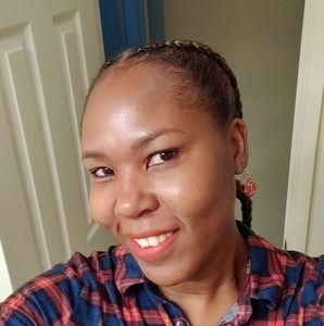 Meet your Posher, Gladys